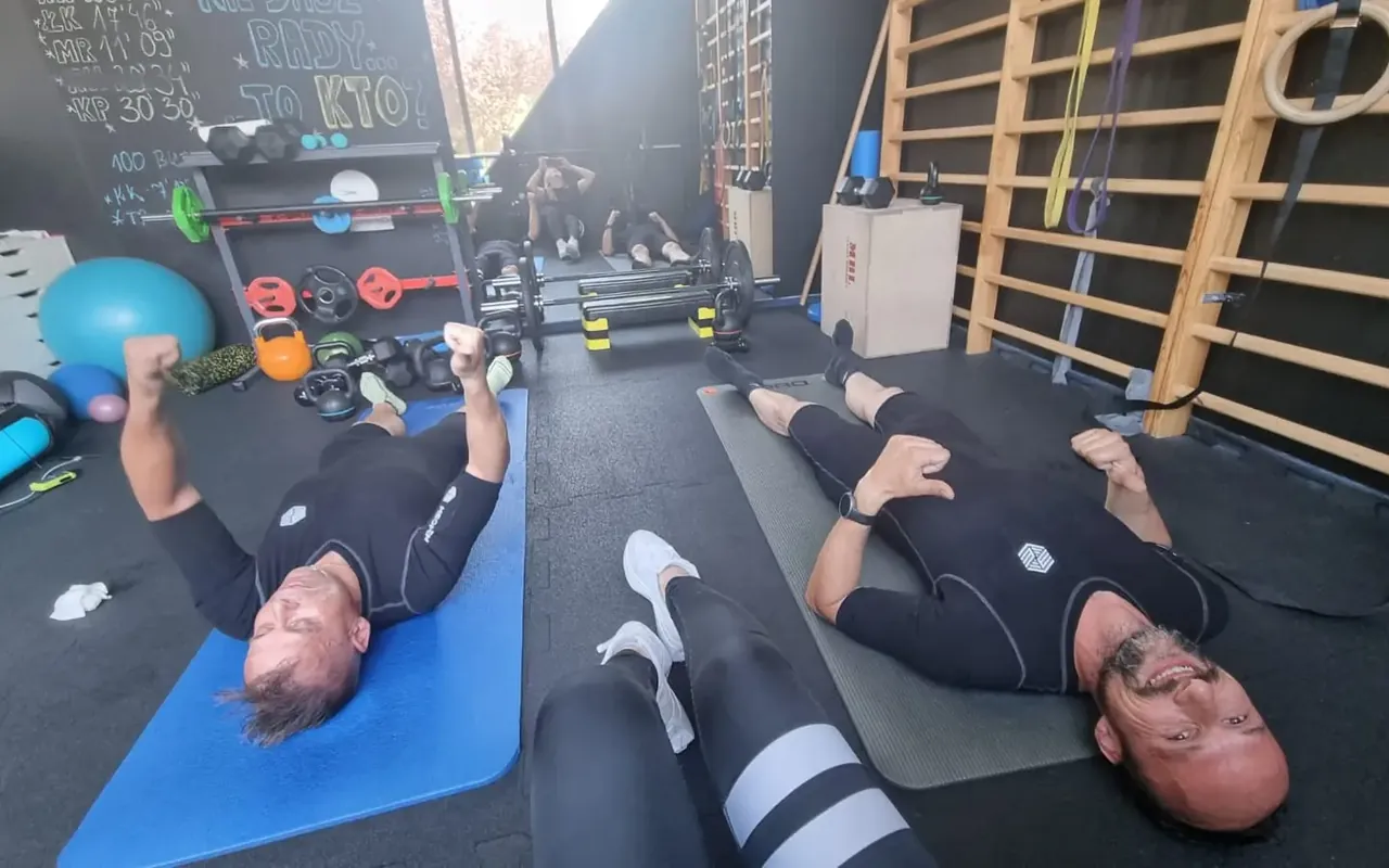 Trening EMS w parze
